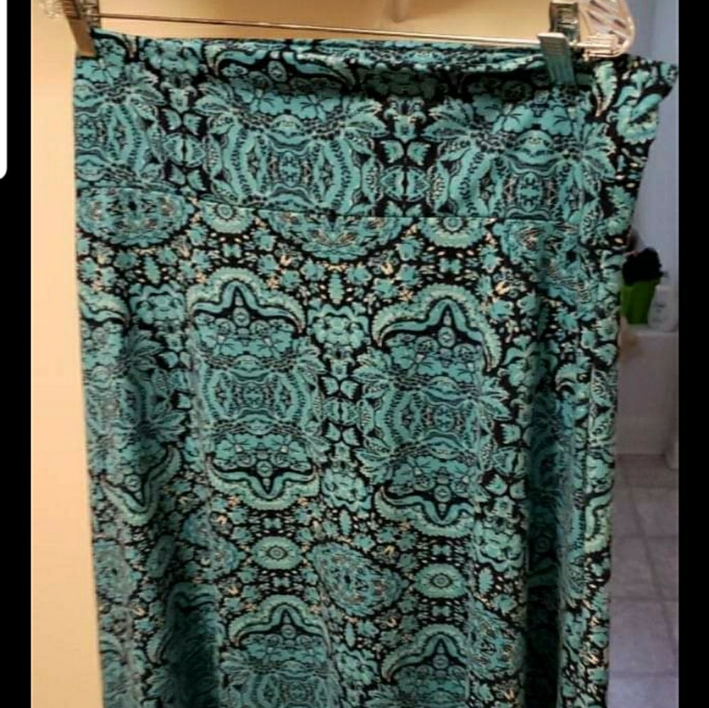 Azure skirt